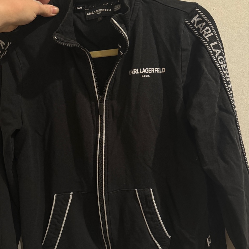 Karl Lagerfeld Black sweatshirt